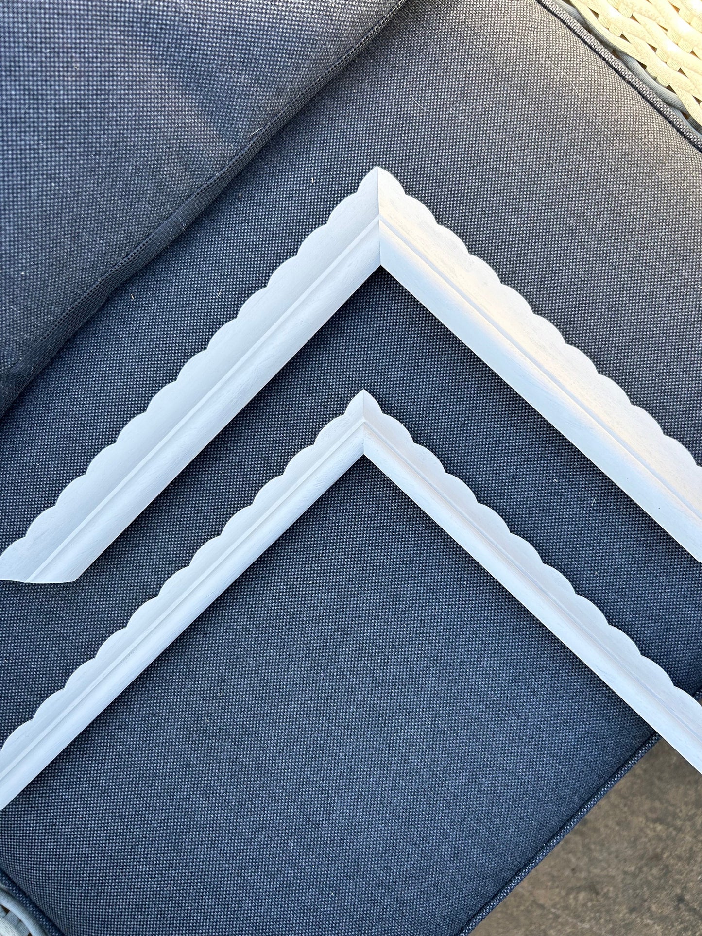 Scallop shaped hand painted wooden picture frames bespoke made to order. Any colour available, 22mm width SMALLER version