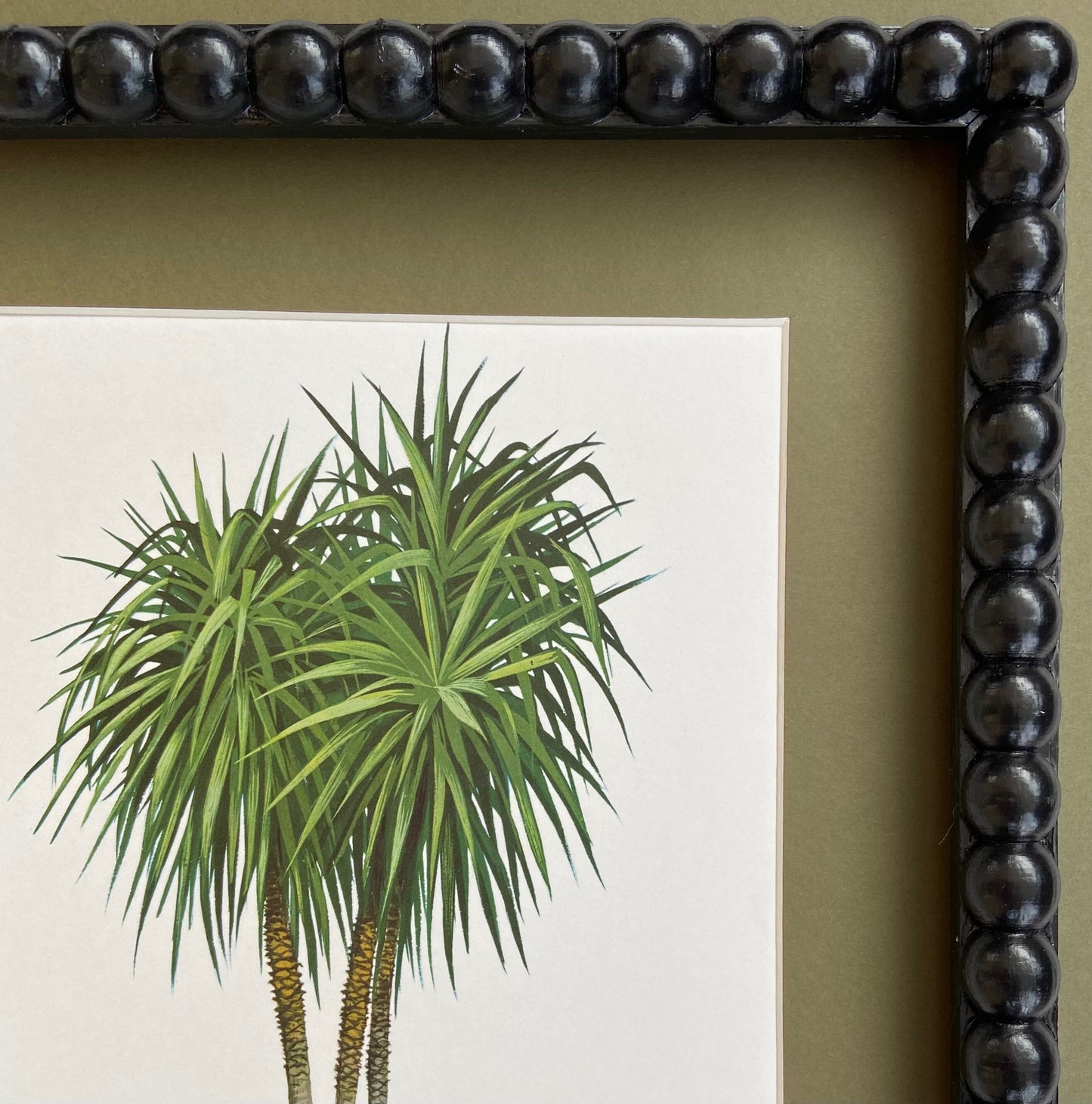 Exclusive 20mm hand painted oak bobbin bobble picture frame 8x6 12x10 16x12 A4 A3 14x11 18x12 20x16 24x16 30x20 36x24 48x36 A1 A2